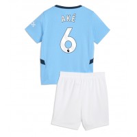 Manchester City Nathan Ake #6 Hjemmedraktsett Barn 2024-25 Kortermet (+ Korte bukser)